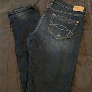 A+F “perfect stretch” jeans